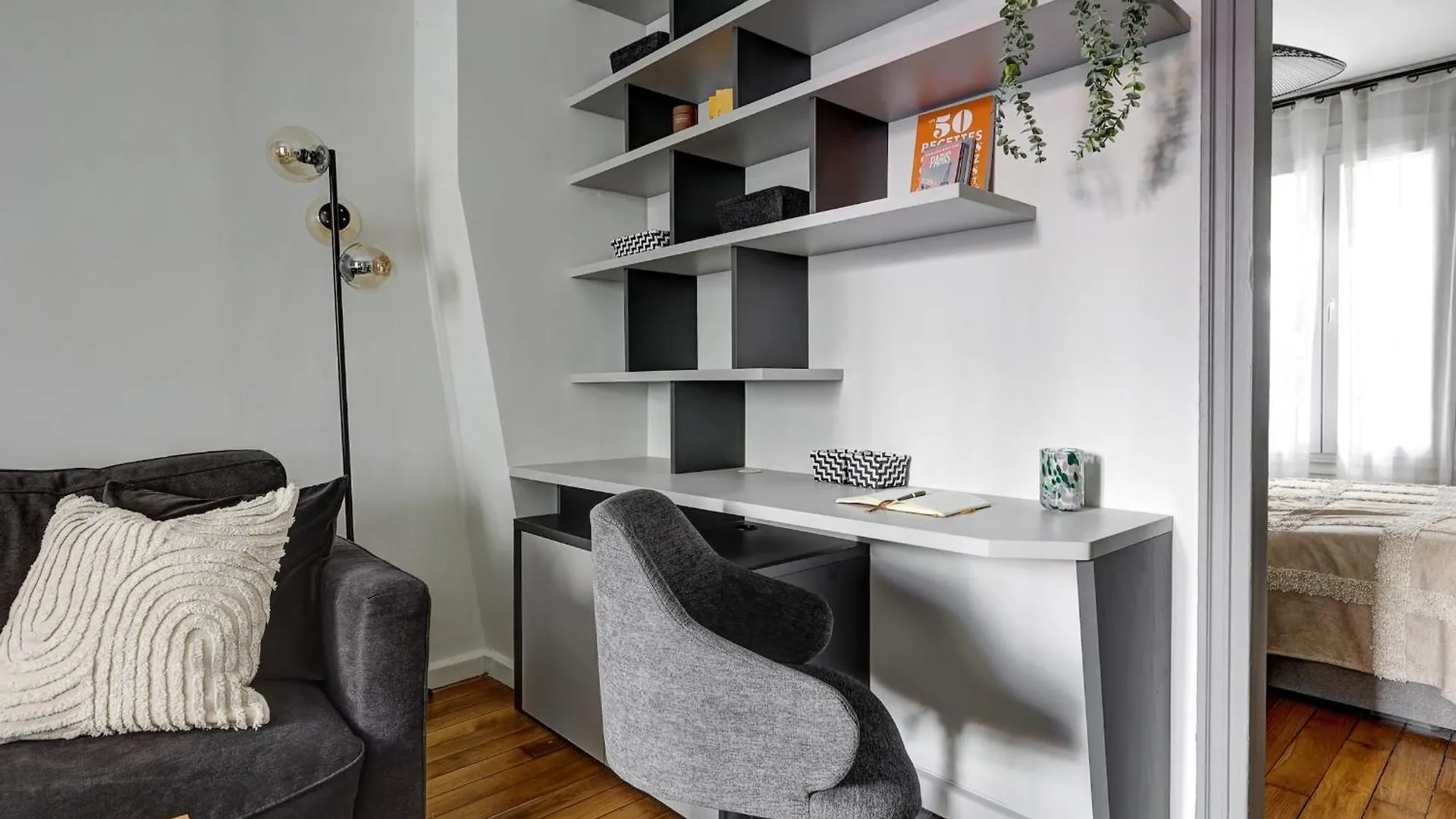 Latin Quarter & Pantheon With Balcony - Cityapartmentstay 巴黎 公寓