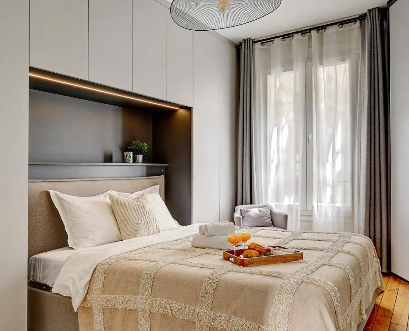Latin Quarter & Pantheon With Balcony - Cityapartmentstay Paris